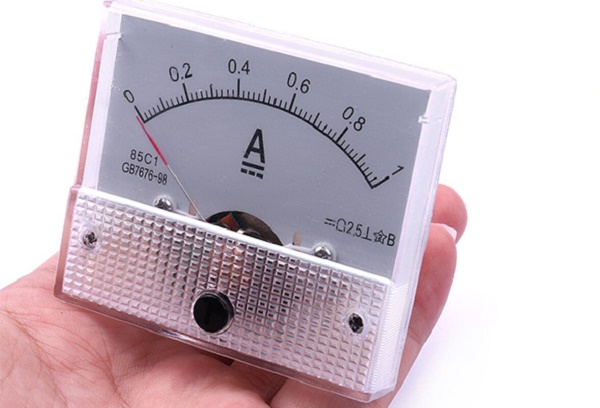 Ampe kế dùng để đo cường độ dòng điện